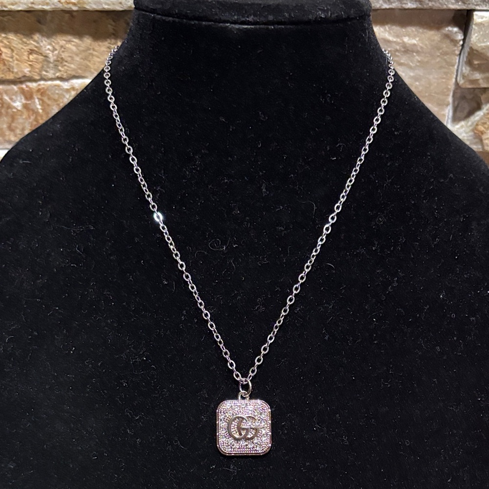 Elegant Silver GG Pendant Necklace